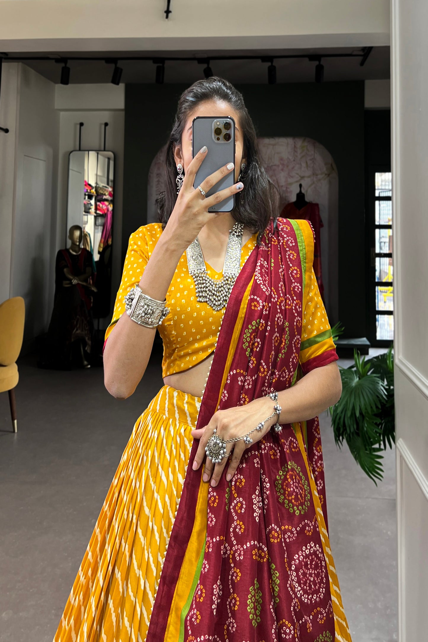 TILTON PREMIUM PATOLA LEHERIYU PRINT LEHENGA CHOLI