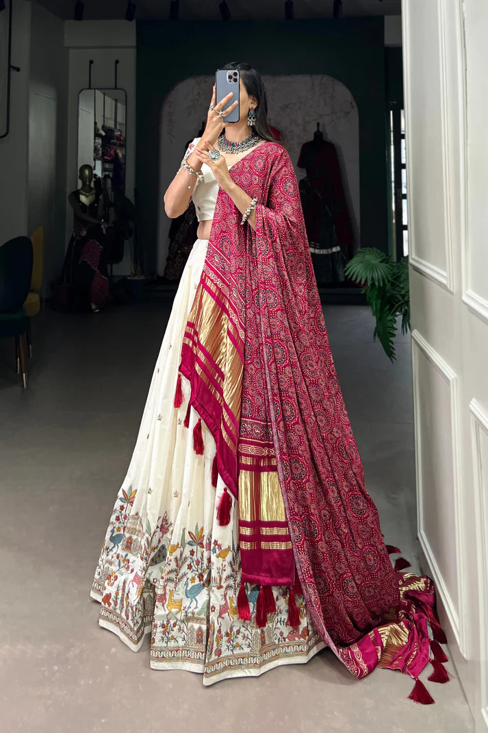 WEDDING SPECIAL KHADI COTTON LEHENGA CHOLI WITH GAJI SILK DUPATTA(WD146) (02)
