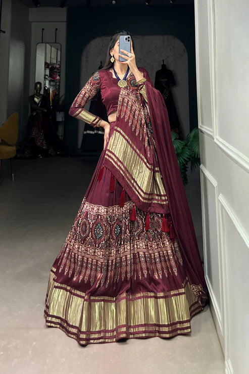 SPECIAL PRINTED LEHENGA WITH LAGDI PATTA(WD142)