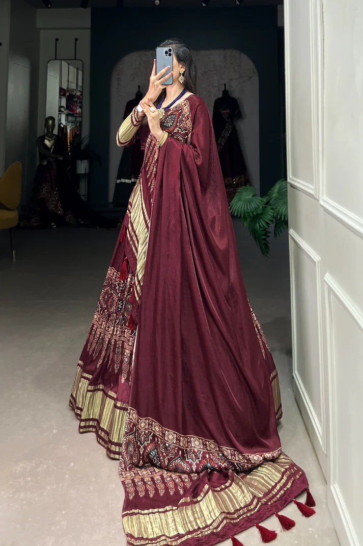 SPECIAL PRINTED LEHENGA WITH LAGDI PATTA(WD142)