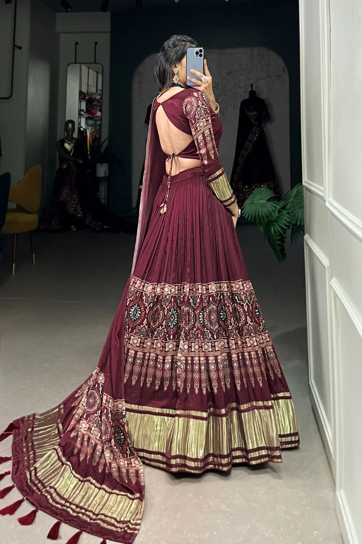 SPECIAL PRINTED LEHENGA WITH LAGDI PATTA(WD142)