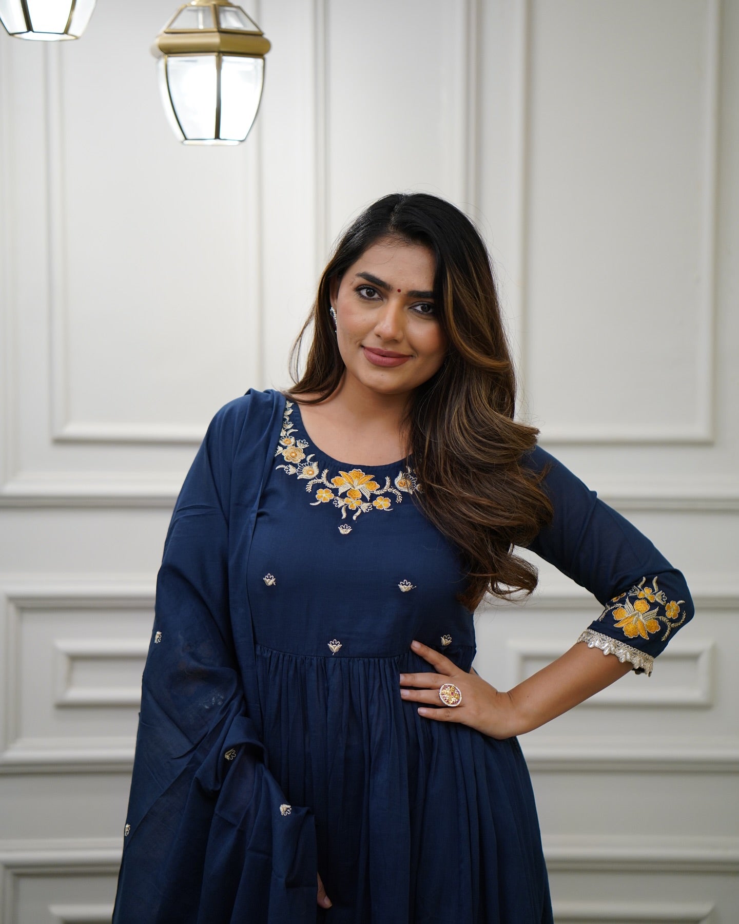 Kurta with hand with Embroidery work detailing on women's printed cotton kurta pant or dupatta set(NFRD465)