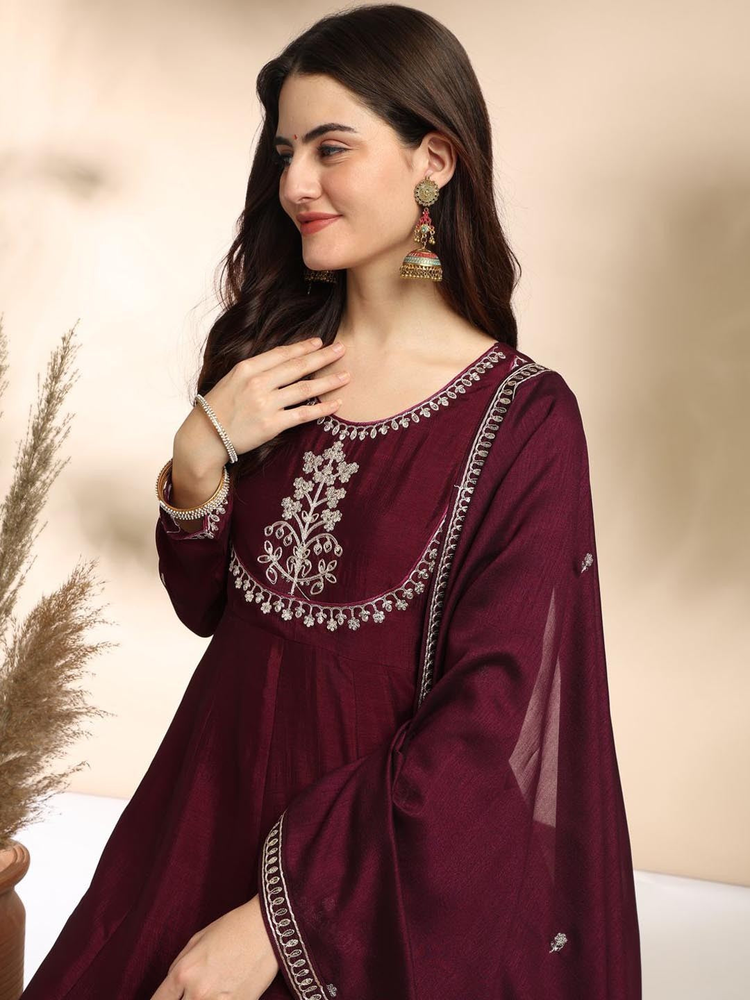 Our Exclusive Collection is here, to add a touch of tradition to your wardrobe(NFRD477) (02)