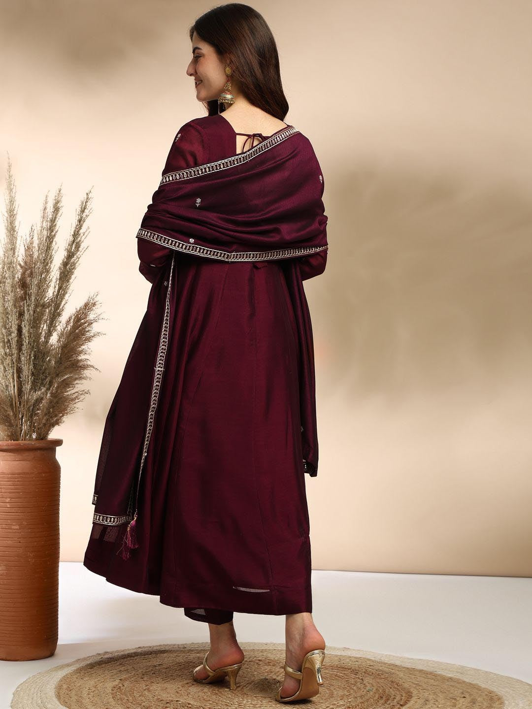 Our Exclusive Collection is here, to add a touch of tradition to your wardrobe(NFRD477) (02)
