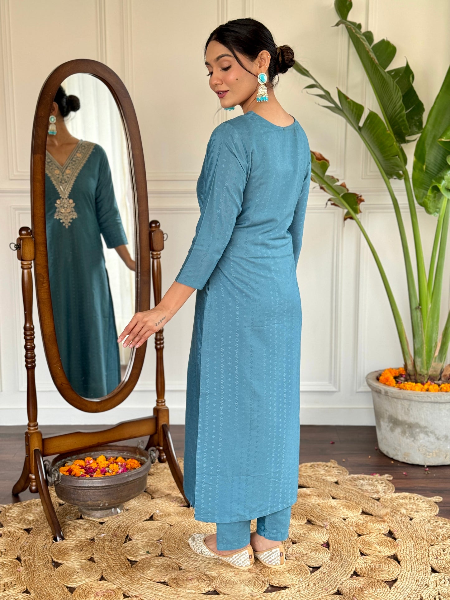 New Exclusive Check this our beautiful dresses collection (NFRD503)