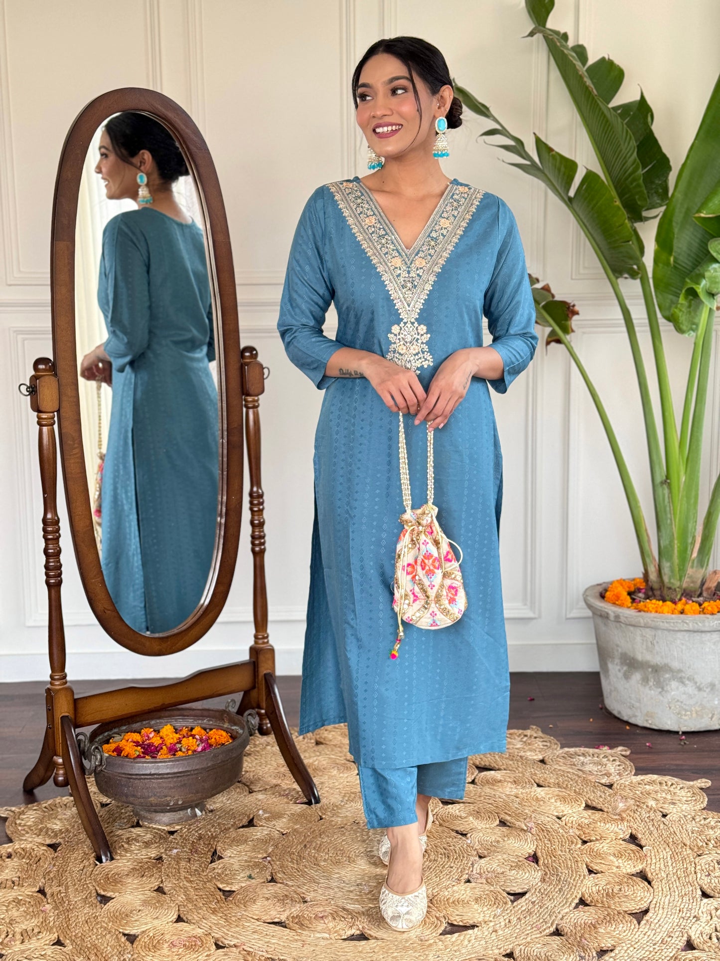 New Exclusive Check this our beautiful dresses collection (NFRD503)