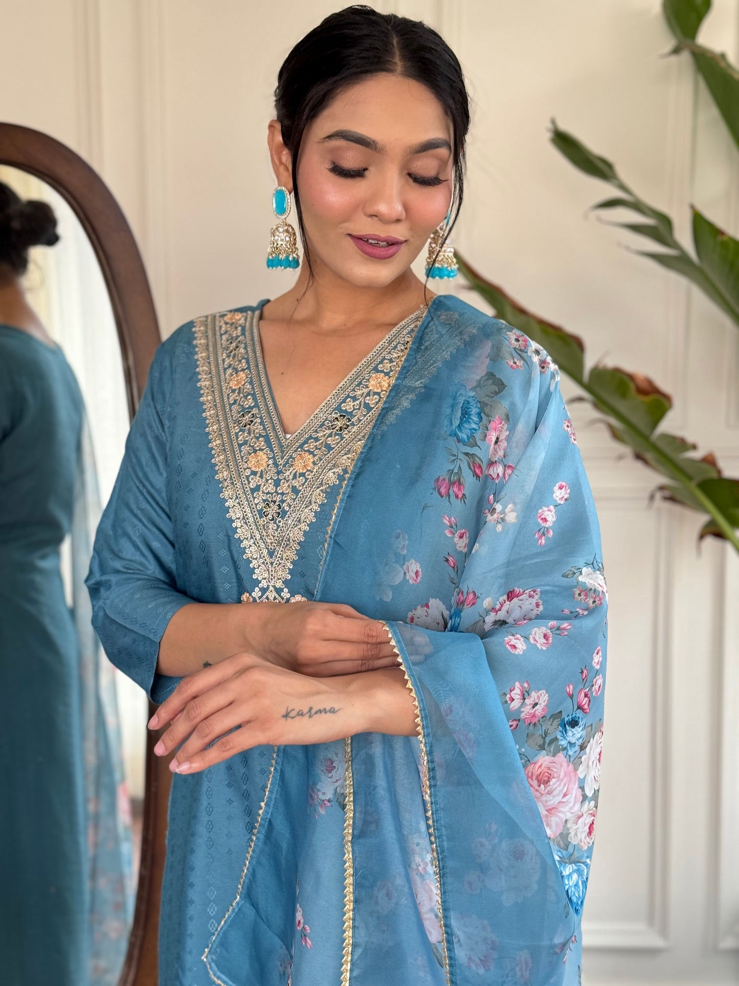New Exclusive Check this our beautiful dresses collection (NFRD503)