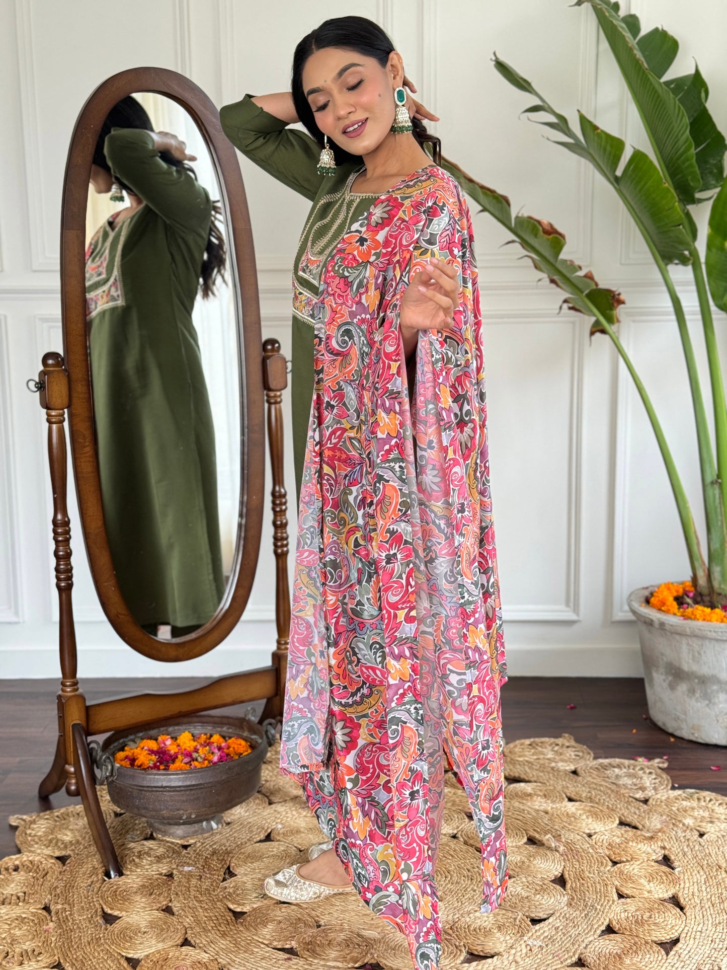 New Exclusive Check this our beautiful dresses collection (NFRD505)