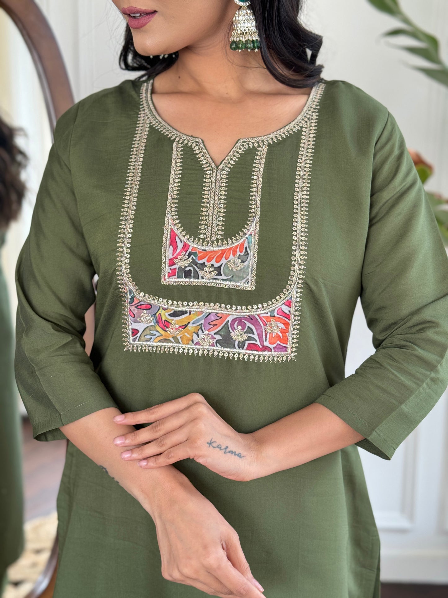 New Exclusive Check this our beautiful dresses collection (NFRD505)