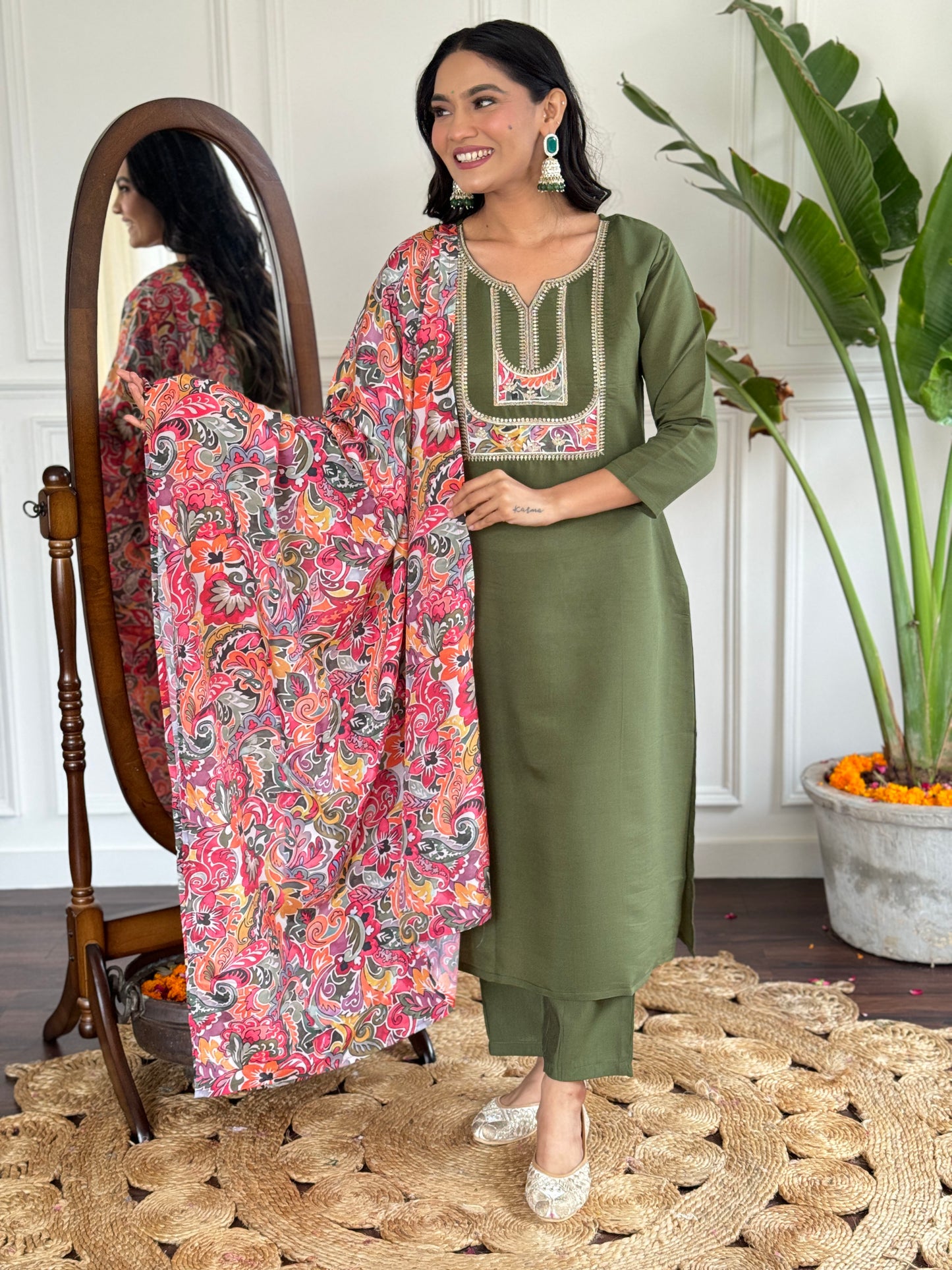 New Exclusive Check this our beautiful dresses collection (NFRD505)