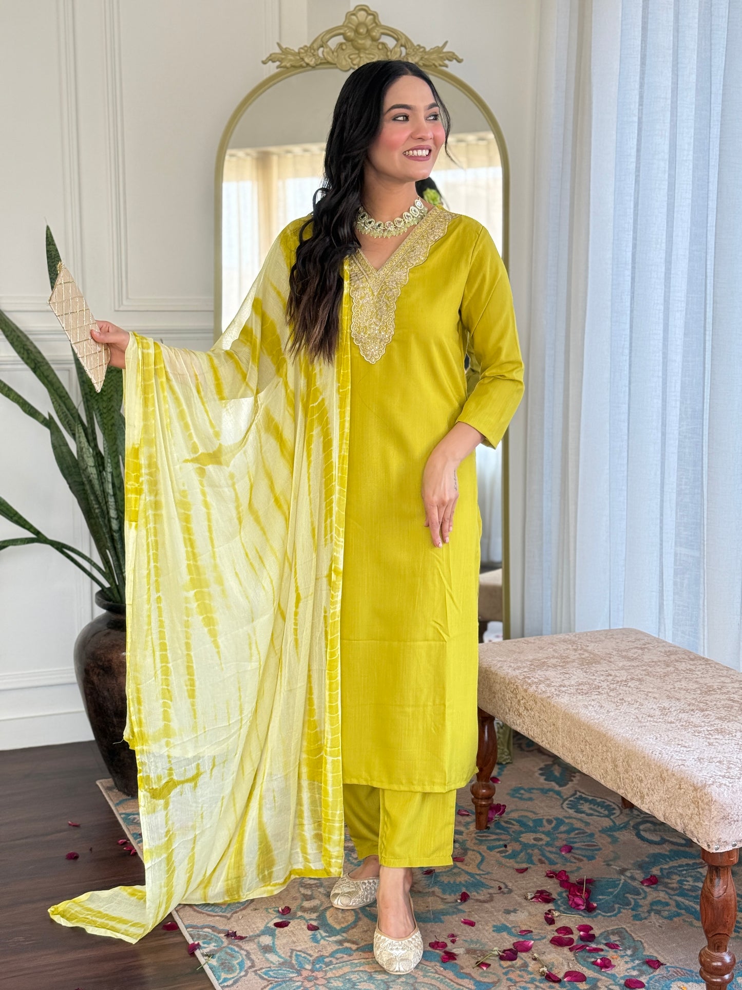 New Exclusive Check this our beautiful dresses collection (NFRD507) (01)