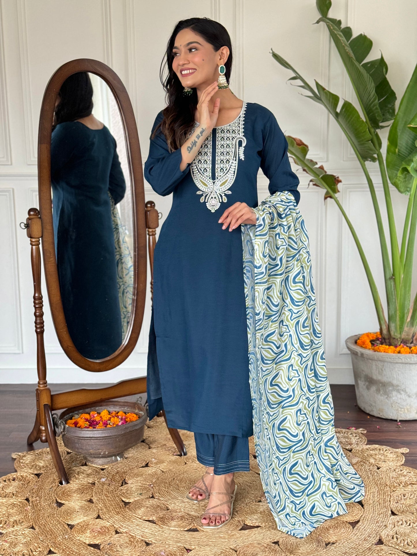 New Exclusive Check this our beautiful dresses collection (NFRD510) (01)