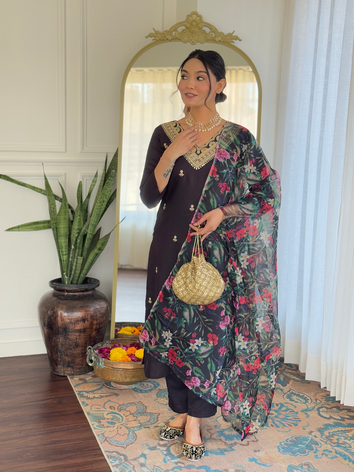 New Exclusive Check this our beautiful dresses collection (NFRD512)