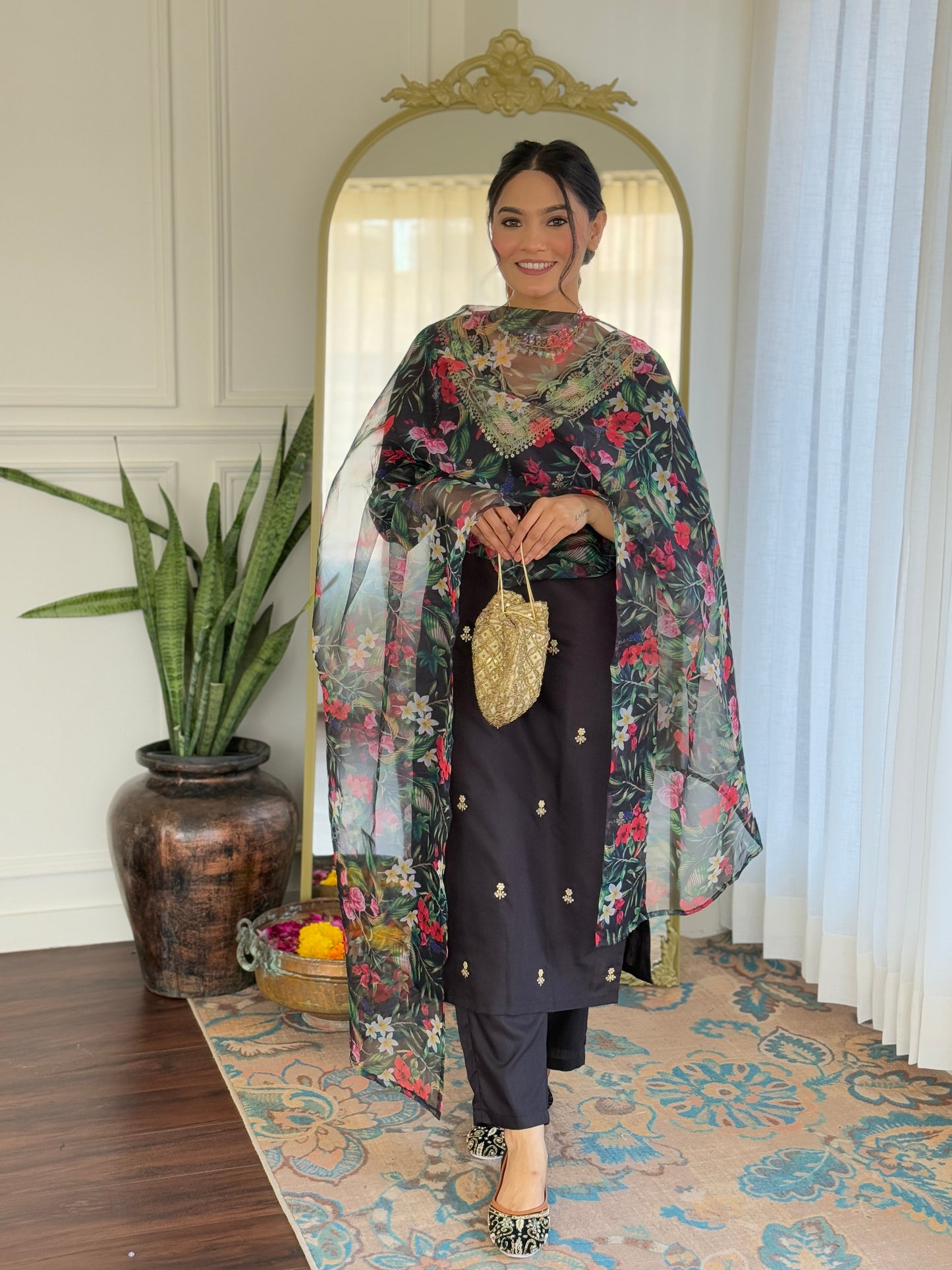 New Exclusive Check this our beautiful dresses collection (NFRD512)