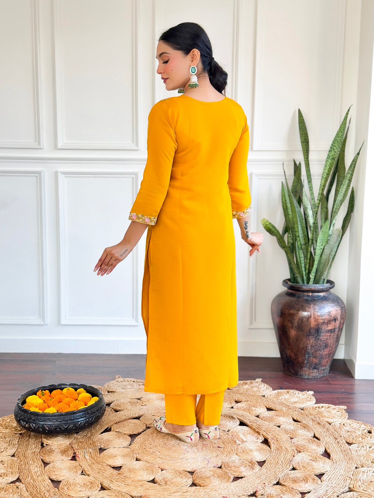 New Exclusive Check this our beautiful dresses collection (NFRD538)