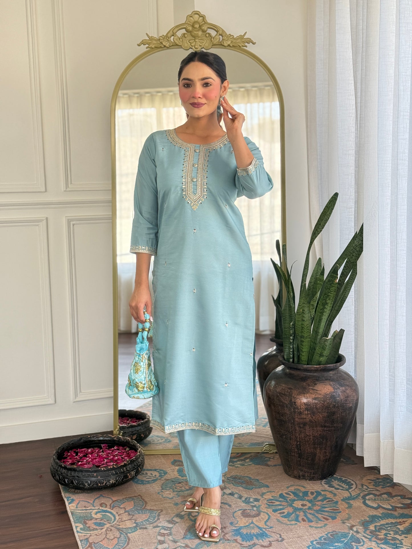New Exclusive Check this our beautiful dresses collection (NFRD539)