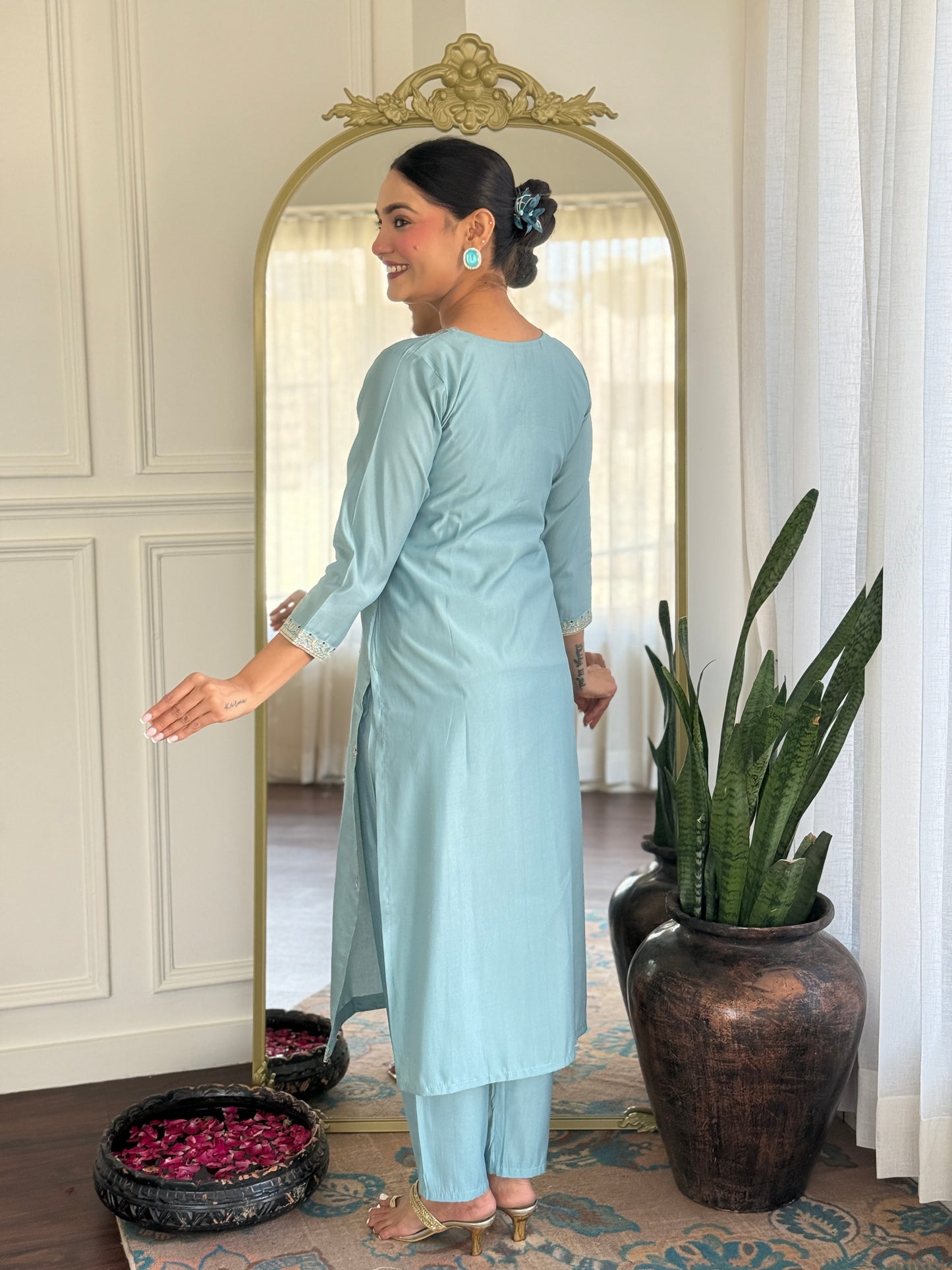 New Exclusive Check this our beautiful dresses collection (NFRD539)