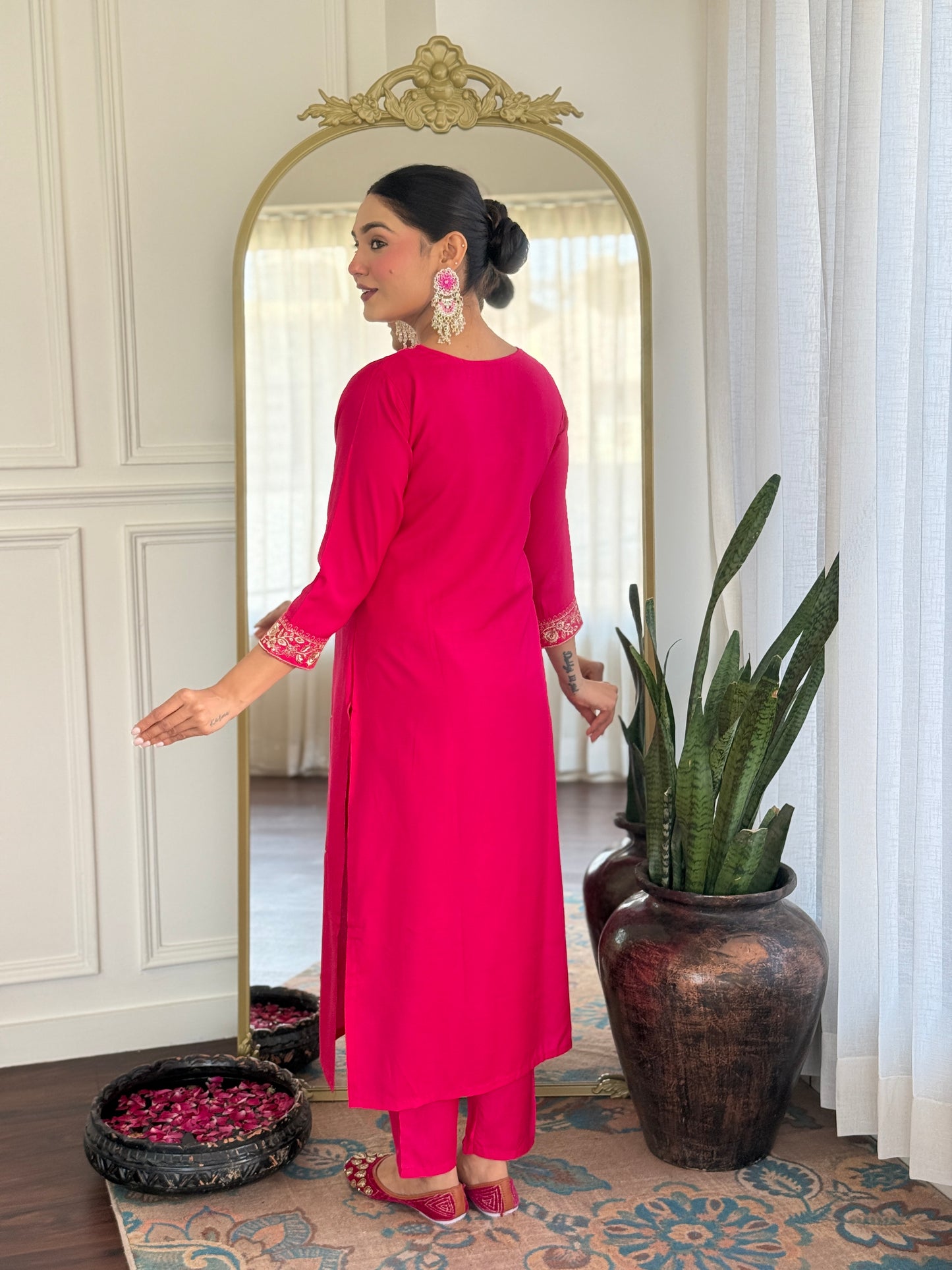 New Exclusive Check this our beautiful dresses collection (NFRD543)