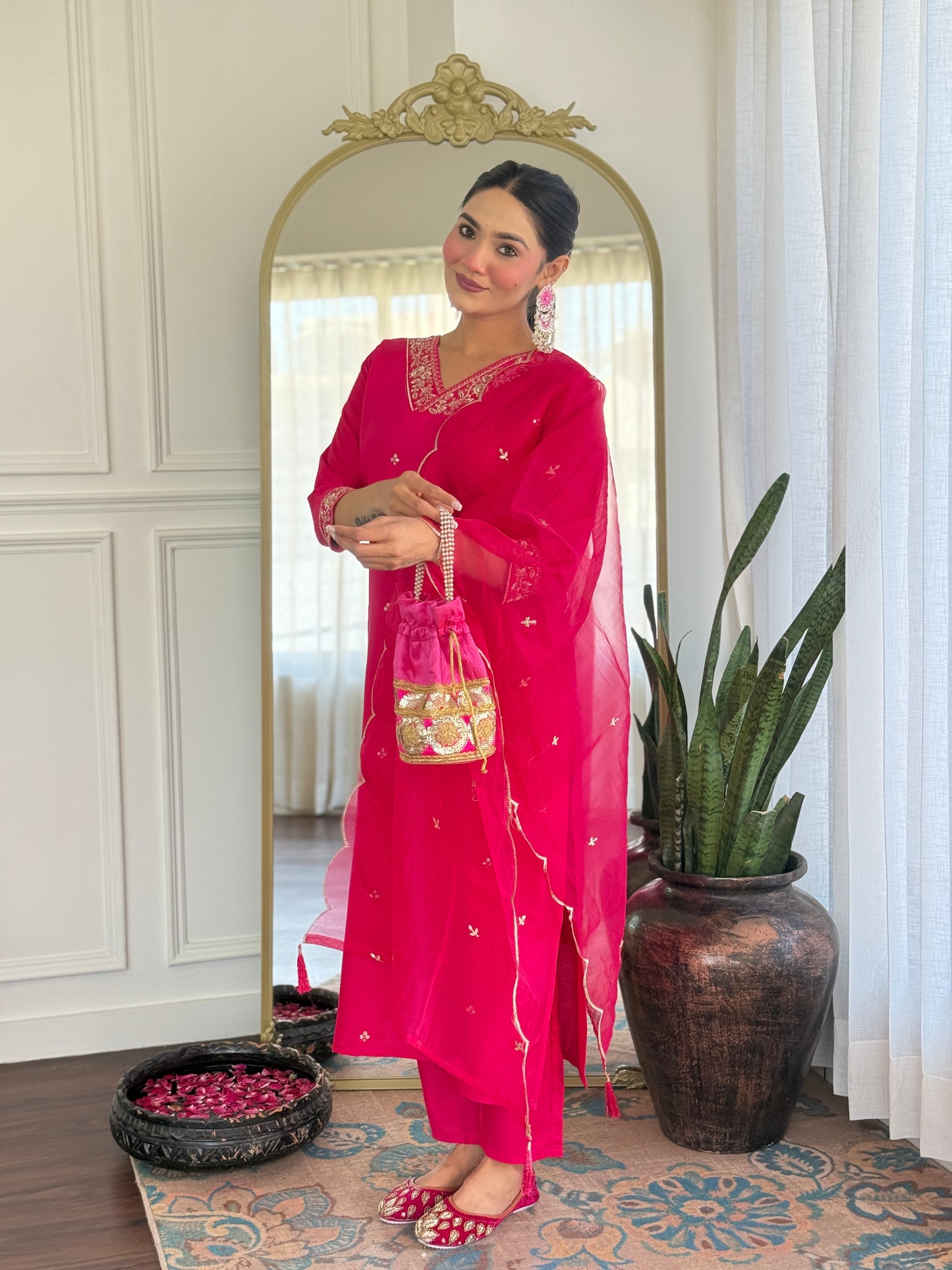 New Exclusive Check this our beautiful dresses collection (NFRD543)