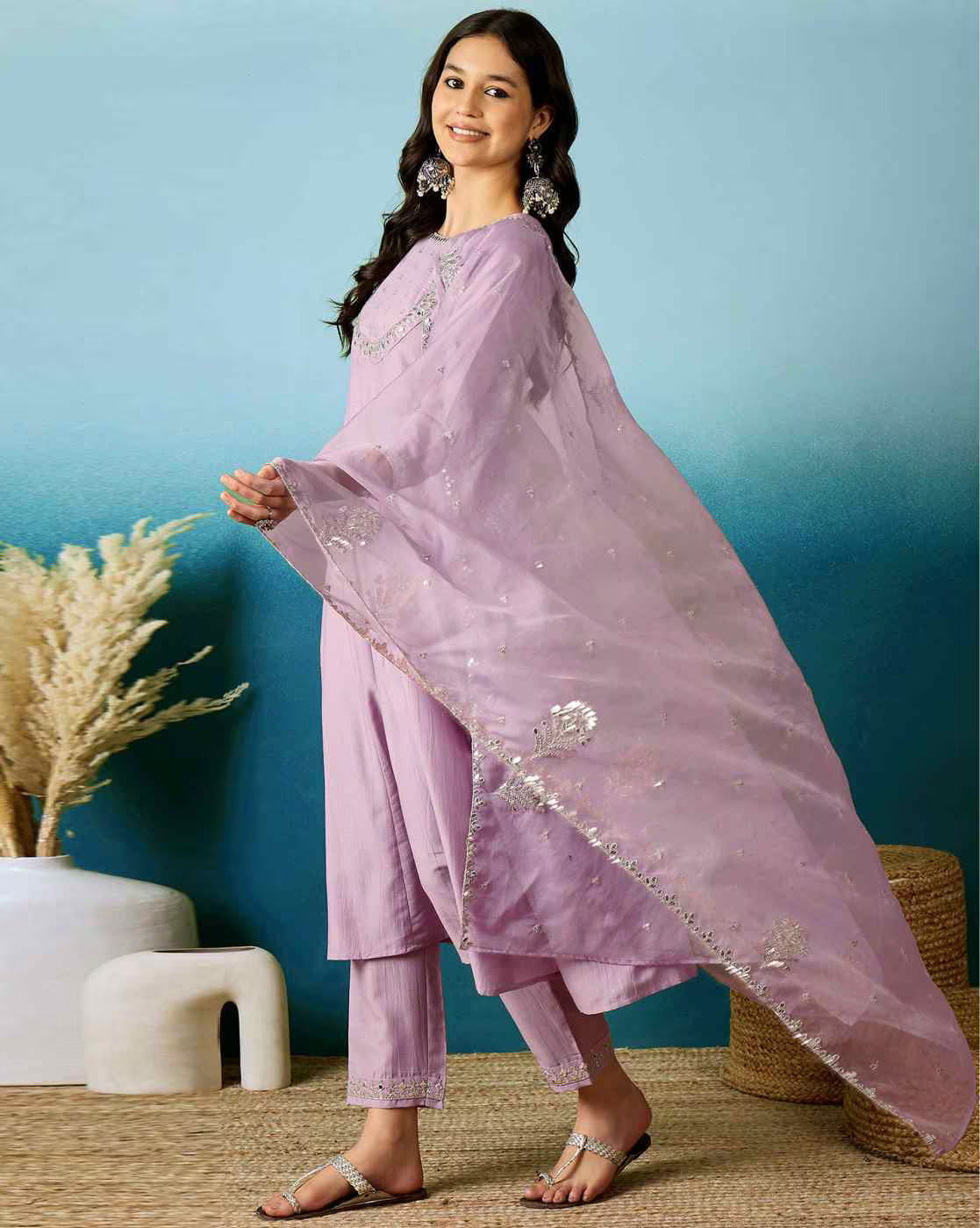 New Exclusive Check this our beautiful dresses collection (NFRD551)