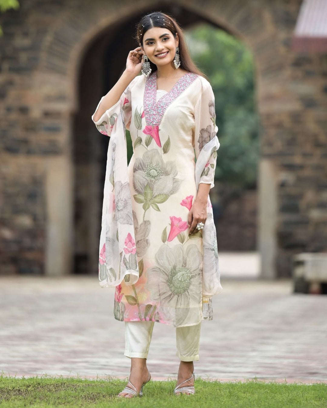 New Exclusive Check this our beautiful dresses collection (NFRD553) (01)