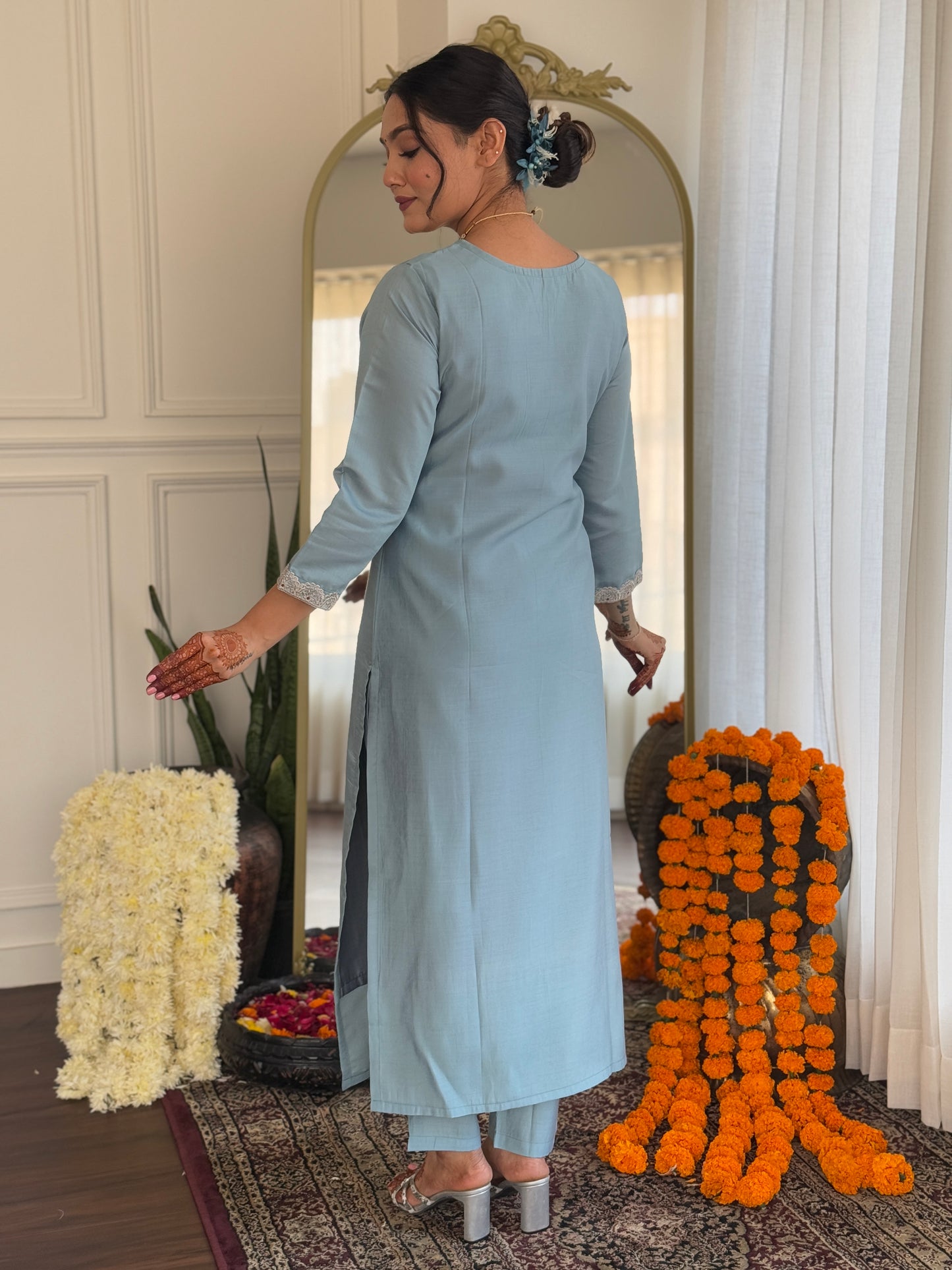 Simple yet elegant This is how we describe our latest launched dresse (NFRD560)