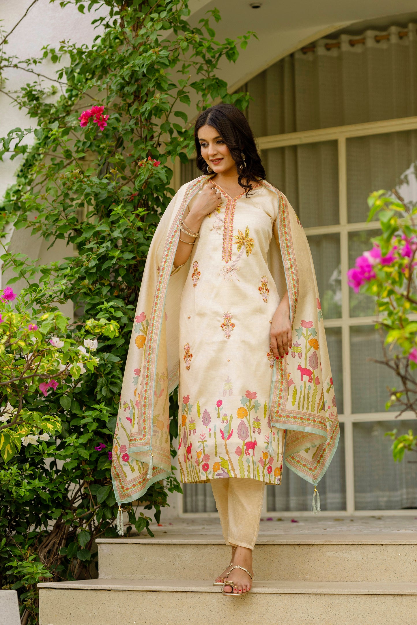 New Exclusive Check this our beautiful dresses collection (NFRD584)