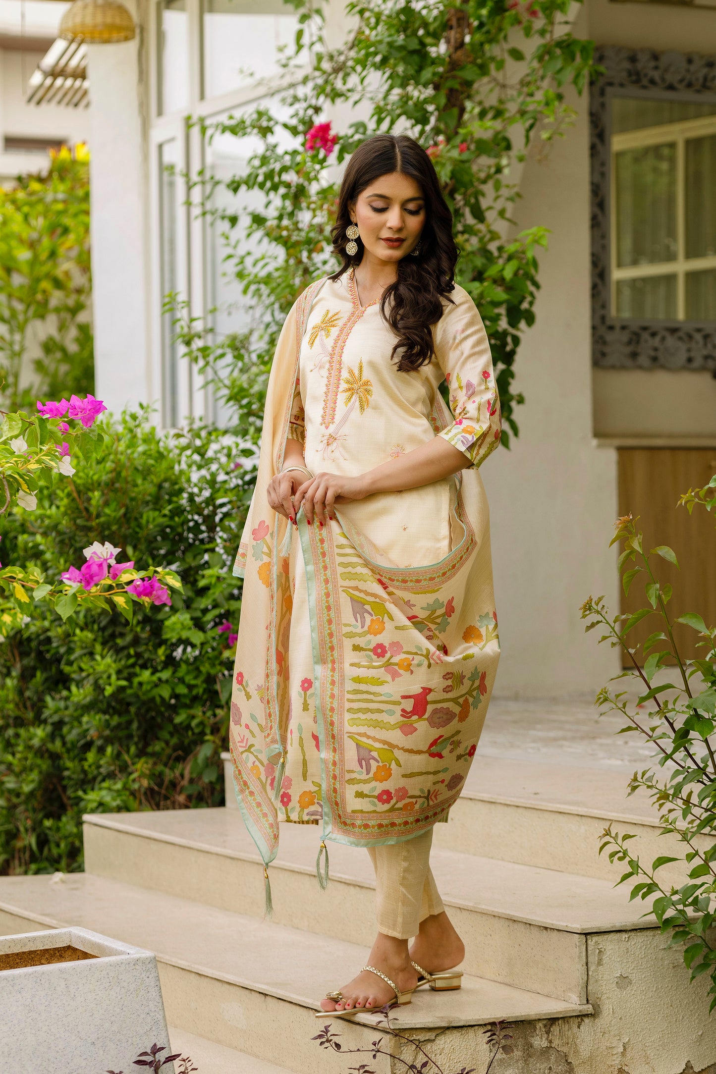 New Exclusive Check this our beautiful dresses collection (NFRD584)