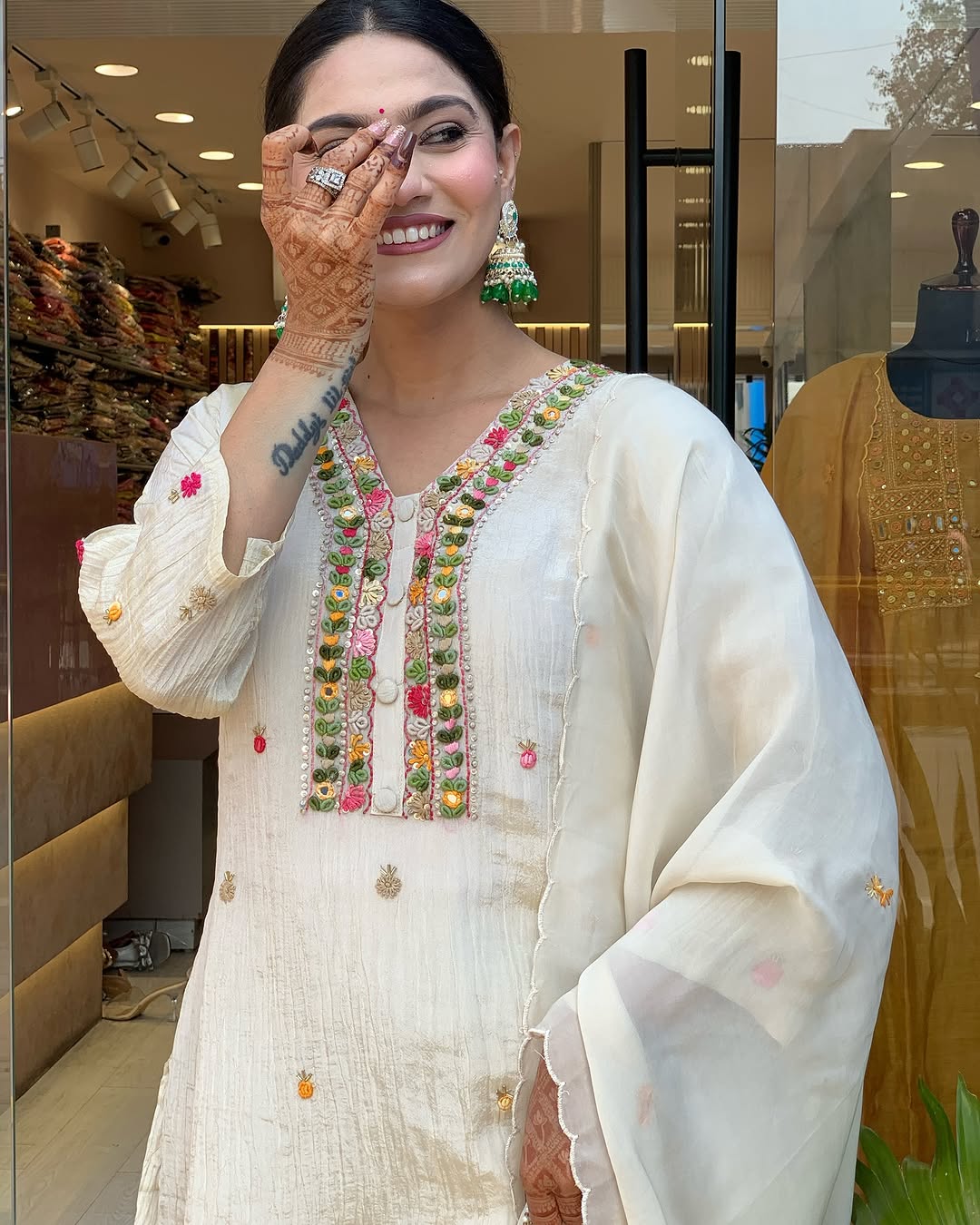 New Exclusive Check this our beautiful dresses collection (NFRD592)