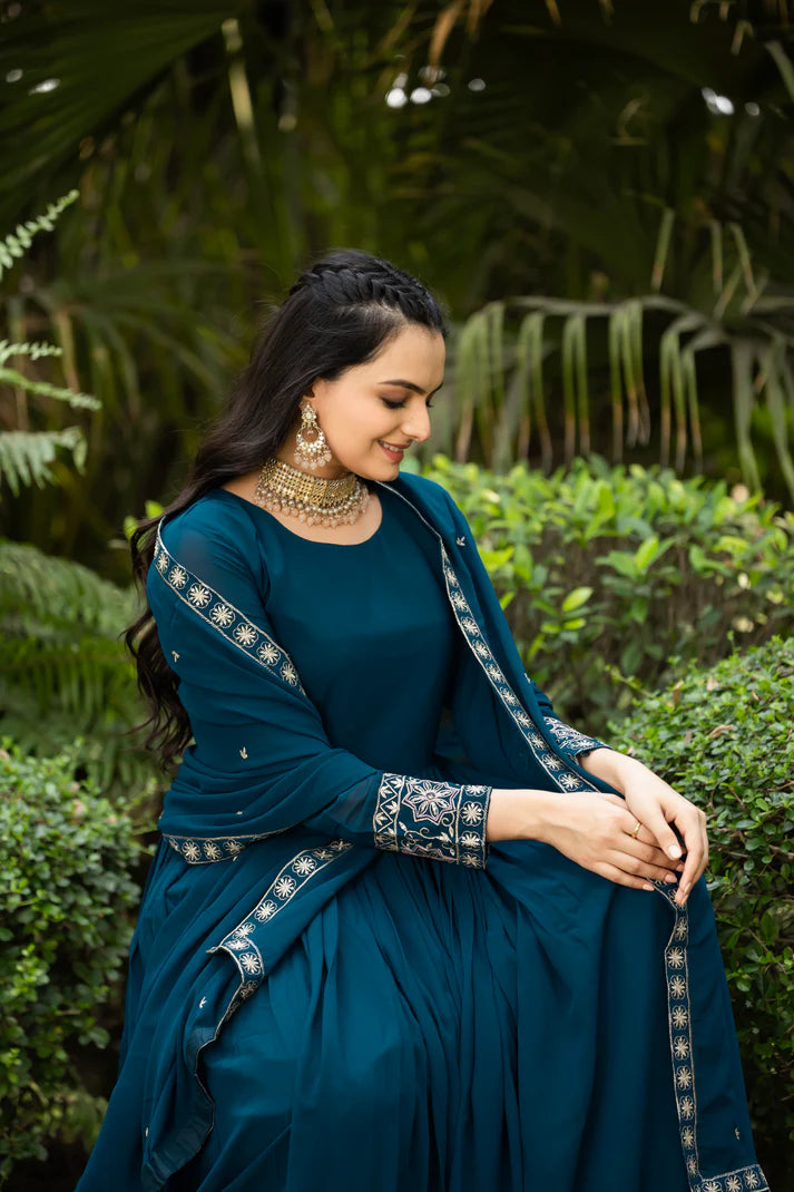 FAUX BLOOMING SEQUANCE EMBROIDERED GOWN WITH DUPATTA(WD75)