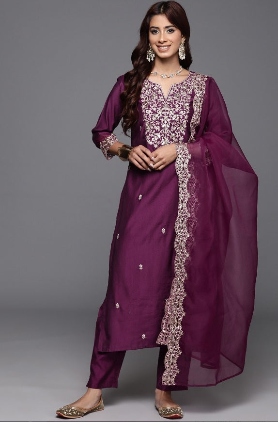 Simple yet elegant This is how we describe our latest launched dresse (NFRD633) (03)