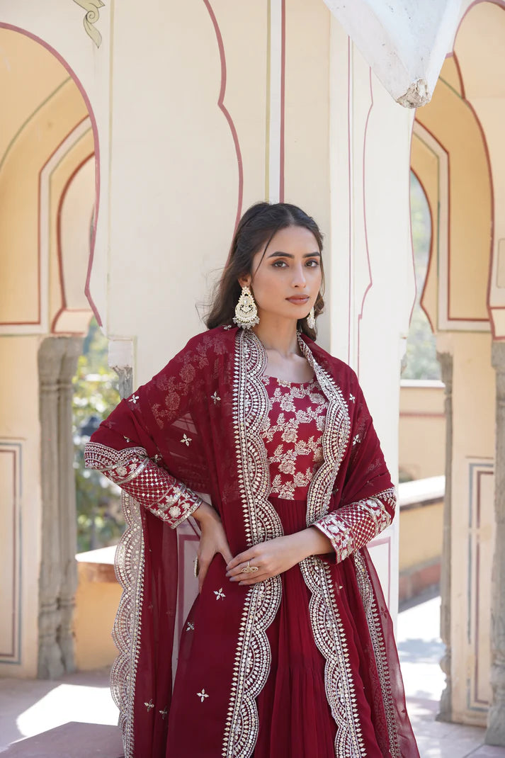 Faux Blooming gown with Viscose Dyable Jacquard With Sequins Embroidered Work Faux Blooming Dupatta(WD38) (02)