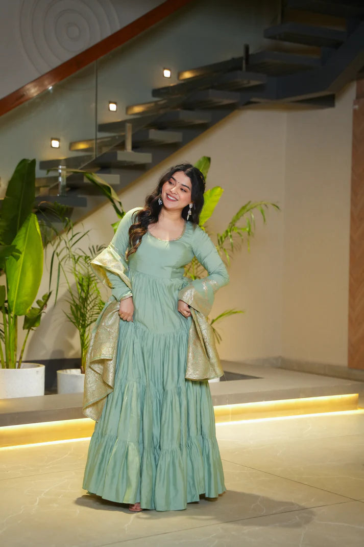 WEDDING SPECIAL MICROCRAPE GOWN WITH JAQUARD DUPATTA (WD55)(02)