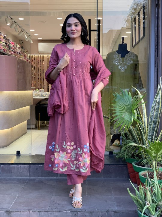 We presents a stunning Cotton anarkali Suit Set-a perfect blend of traditional patterns