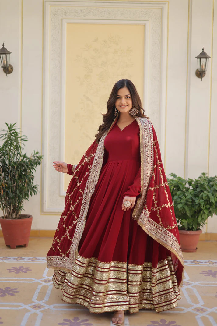 WOMENSAVTAR PREMIUM READYMADE ALIA CUT GOWN WITH DUPATTA SET