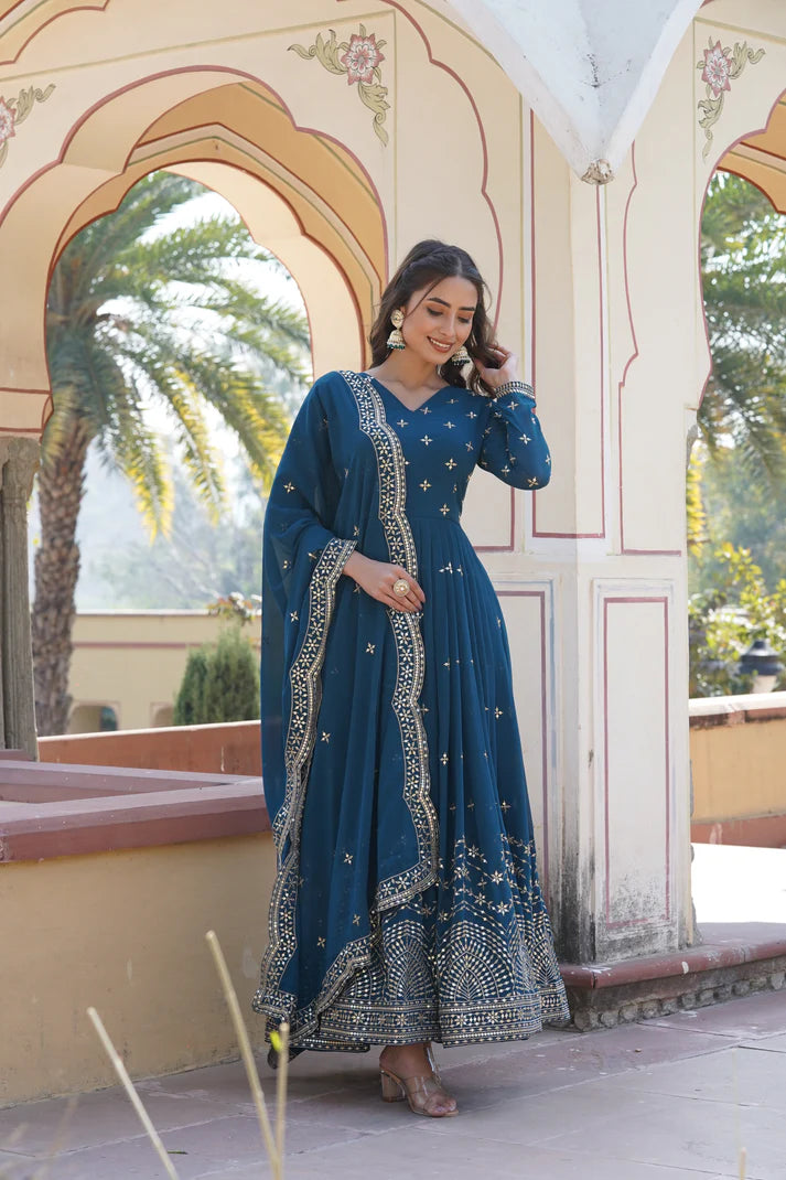 BEAUTIFUL STYLISH DESIGNER GOWN WITH DUPATTA SET (WD33) (01)