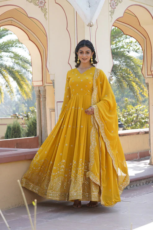 BEAUTIFUL STYLISH DESIGNER GOWN WITH DUPATTA SET(WD167)