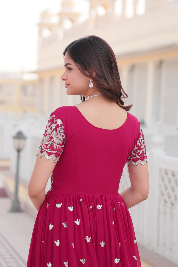 DESIGNER PREMIUM GOWN (WD31) (01)