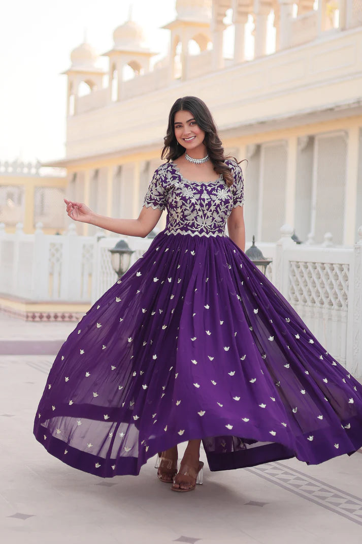 DESIGNER PREMIUM GOWN (WD31)