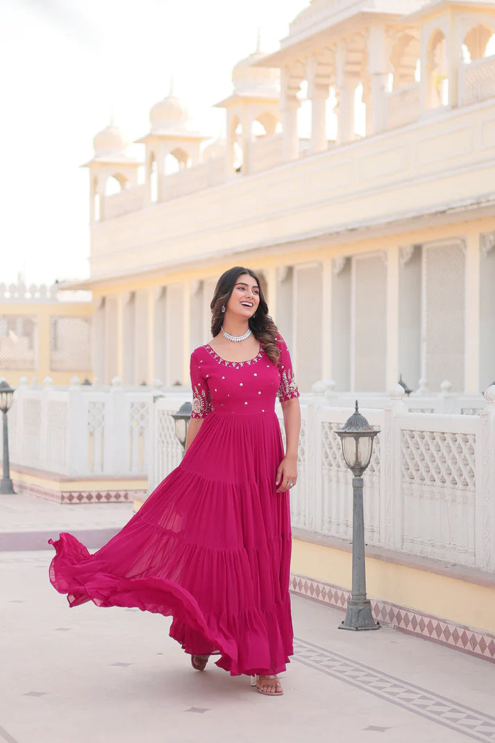 PREMIUM DESIGNER GOWN(WD26) (01)