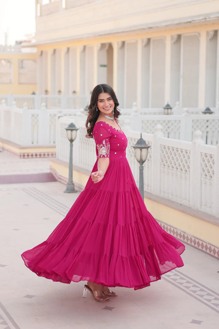 PREMIUM DESIGNER GOWN(WD26) (01)