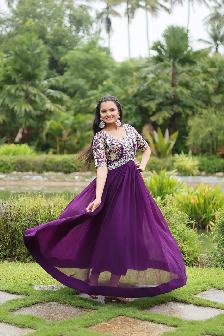 PREMIUM DESIGNER GOWN (WD30) (01)
