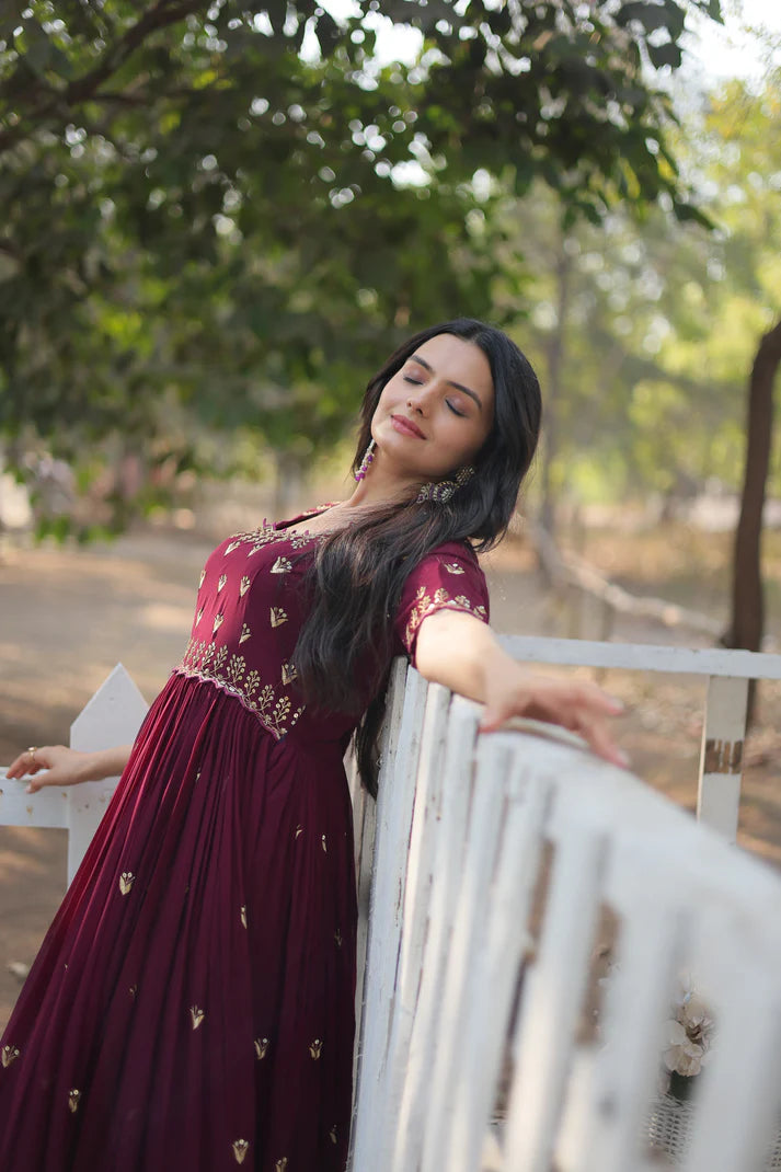 ZARI THREAD SEQUINS EMBROIDERY WORK GOWN(WD152)