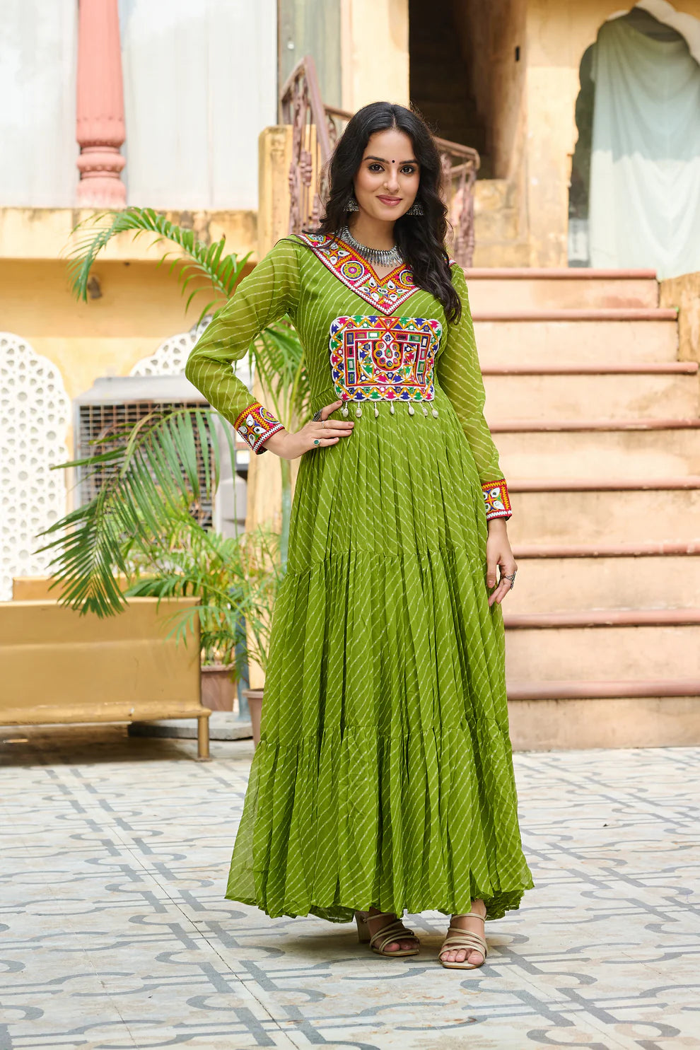 LAHERIYA PRINT PATCHWORK GOWN (WD185) 02