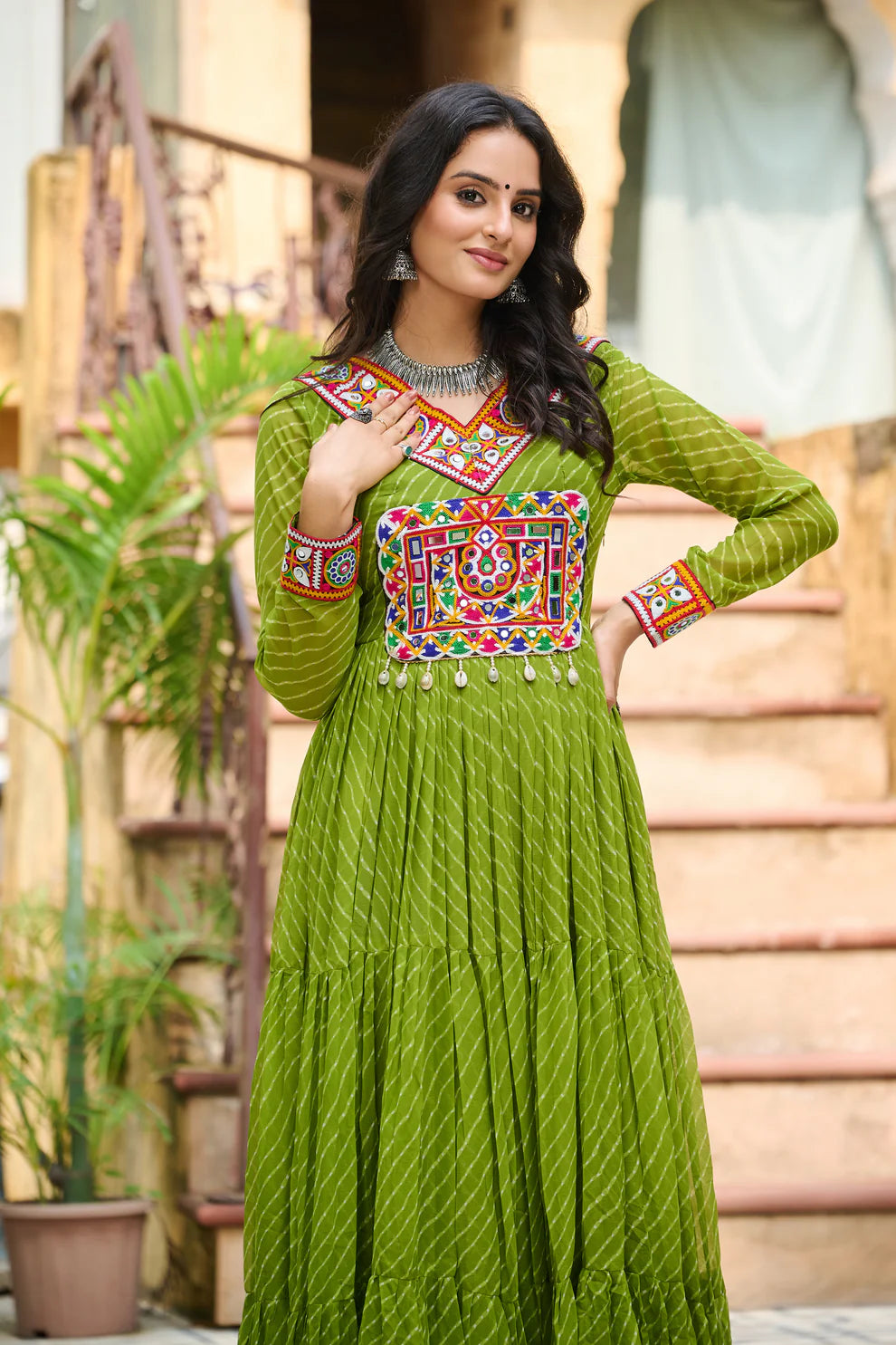 LAHERIYA PRINT PATCHWORK GOWN (WD185) 02
