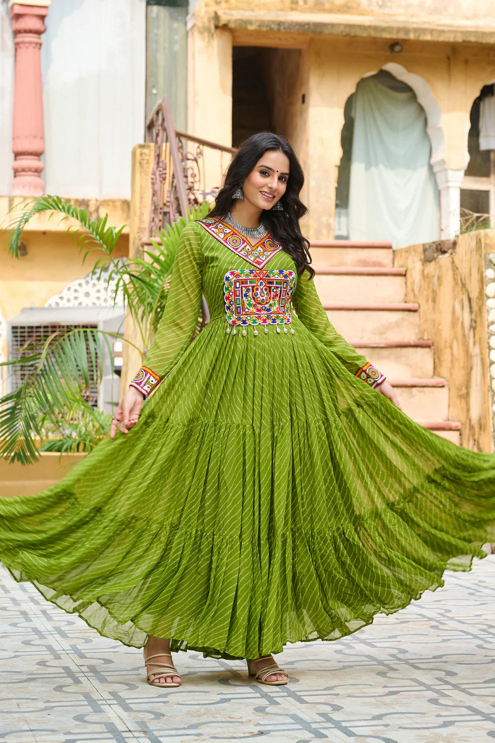 LAHERIYA PRINT PATCHWORK GOWN (WD185) 02