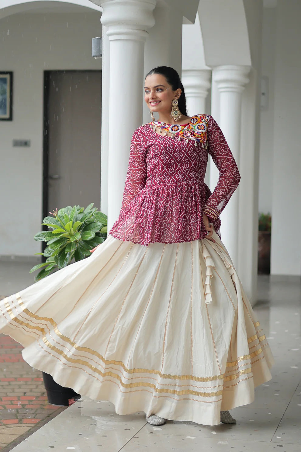 NAVRATRI SPECIAL KORA COTTON GAMTHI WORK LEHENGA CHOLI (WD186) 01