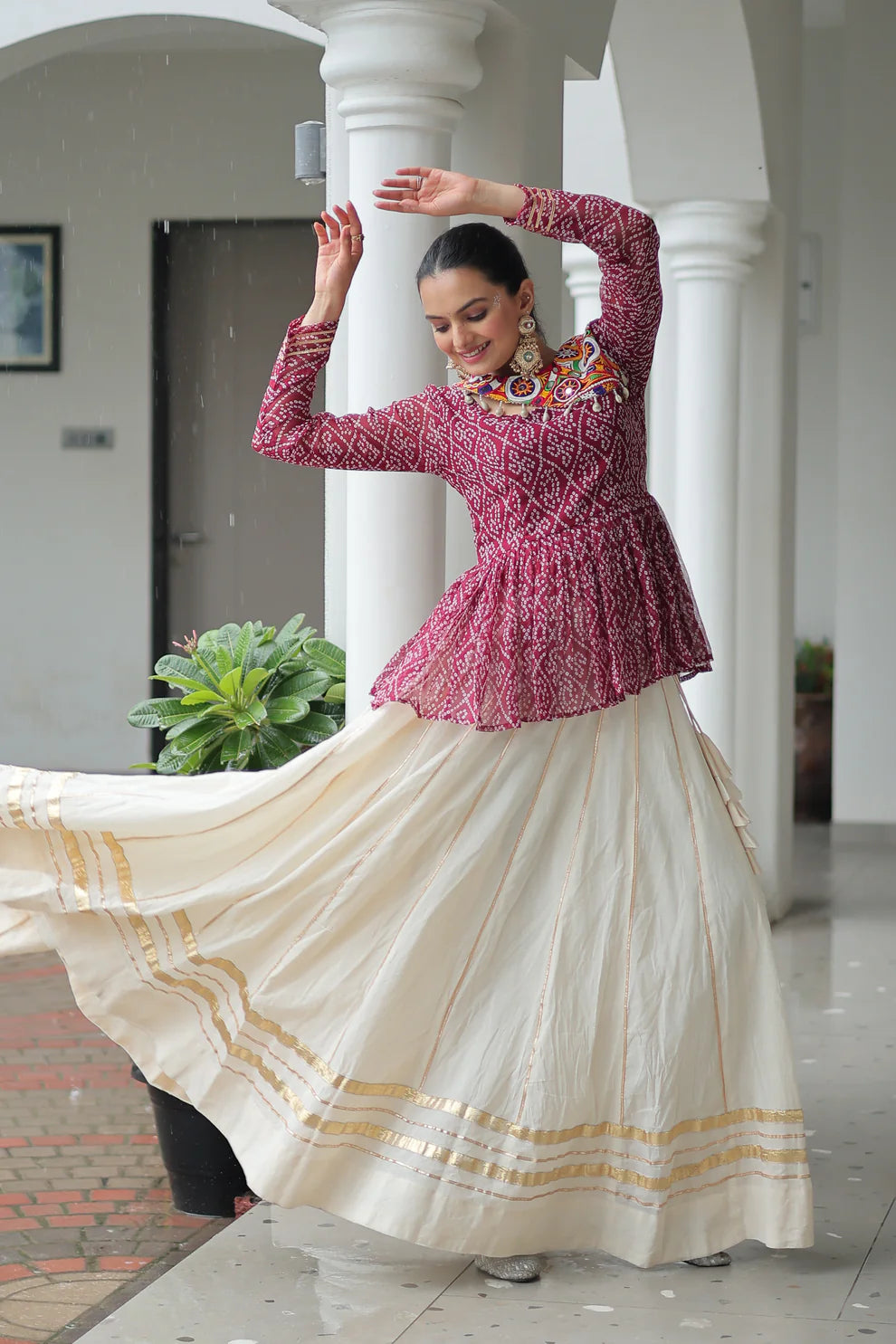 NAVRATRI SPECIAL KORA COTTON GAMTHI WORK LEHENGA CHOLI (WD186) 01