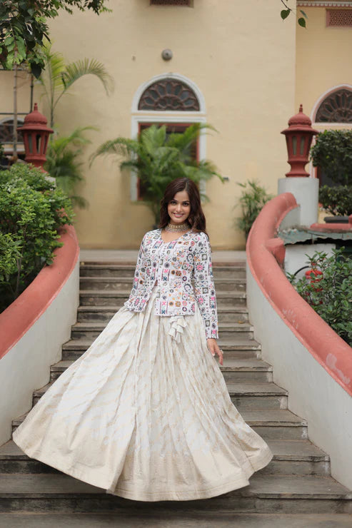 FESTIVAL SPECIAL DAYBLE VISCOSE JEQUARD LEHENGA CHOLI(WD140)