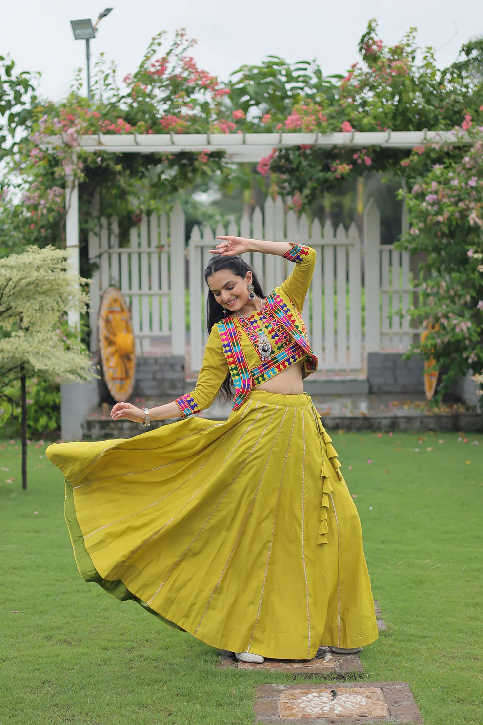 NAVRATRI SPECIAL GAMTHI EMNBROIDERED LEHENGA CHOLI WITH KOTI(WD184) 01